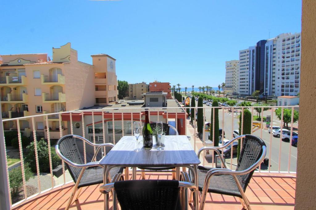 LEON INMO Apartment Amber - 15763 - Housity