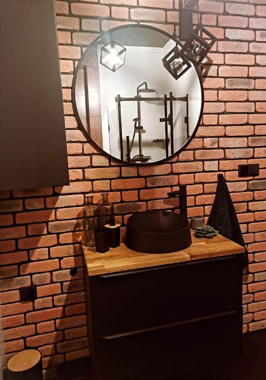 Kúpeľňa v ubytovaní Apartament W Starym Obiektywie