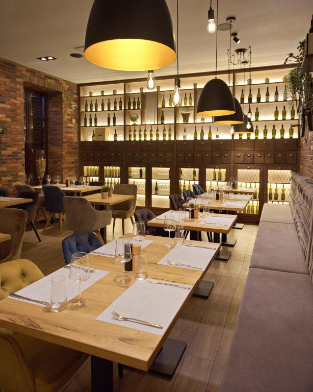 Chop Old House Hotel - 10