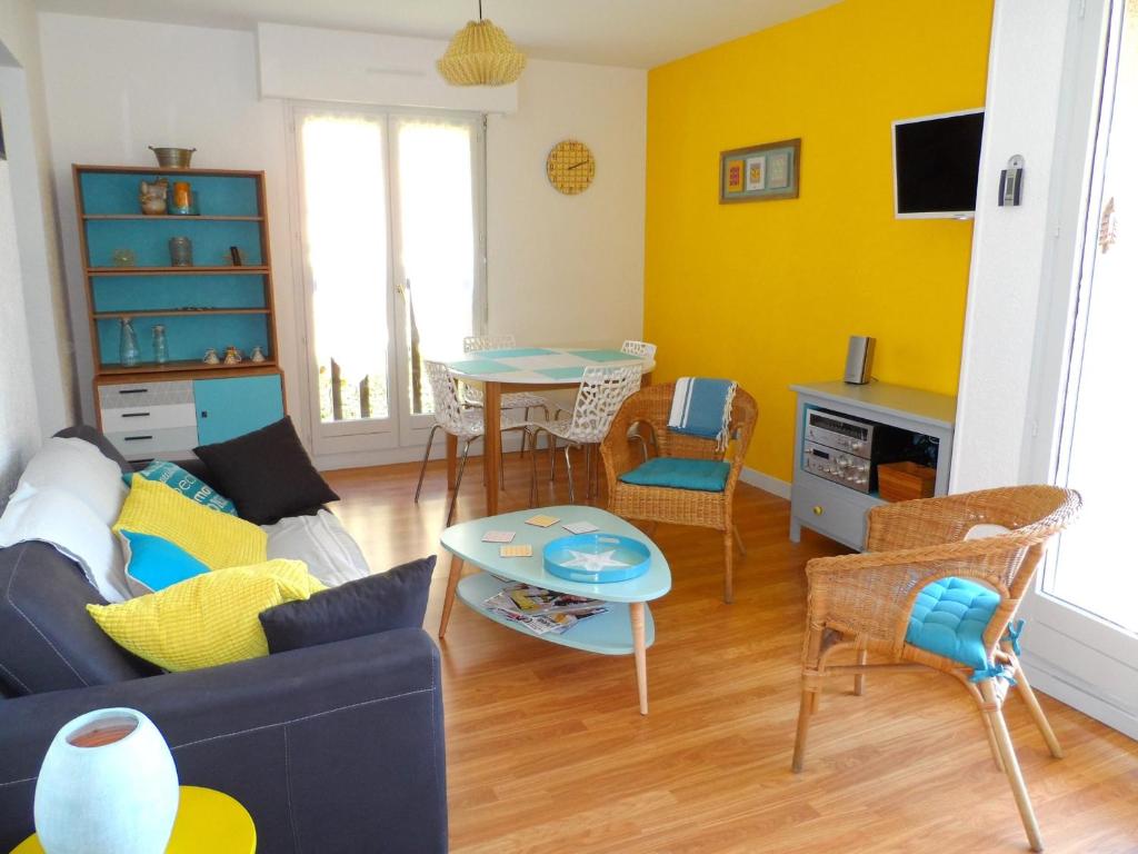 Zona d'estar a Appartement Cabourg, 3 pièces, 6 personnes - FR-1-487-305