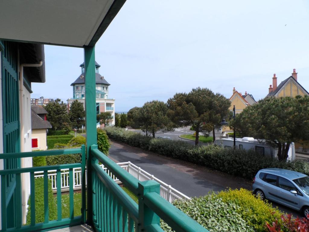 a view from the balcony of a house at Appartement Dives-sur-Mer, 2 pièces, 4 personnes - FR-1-487-294 in Dives-sur-Mer