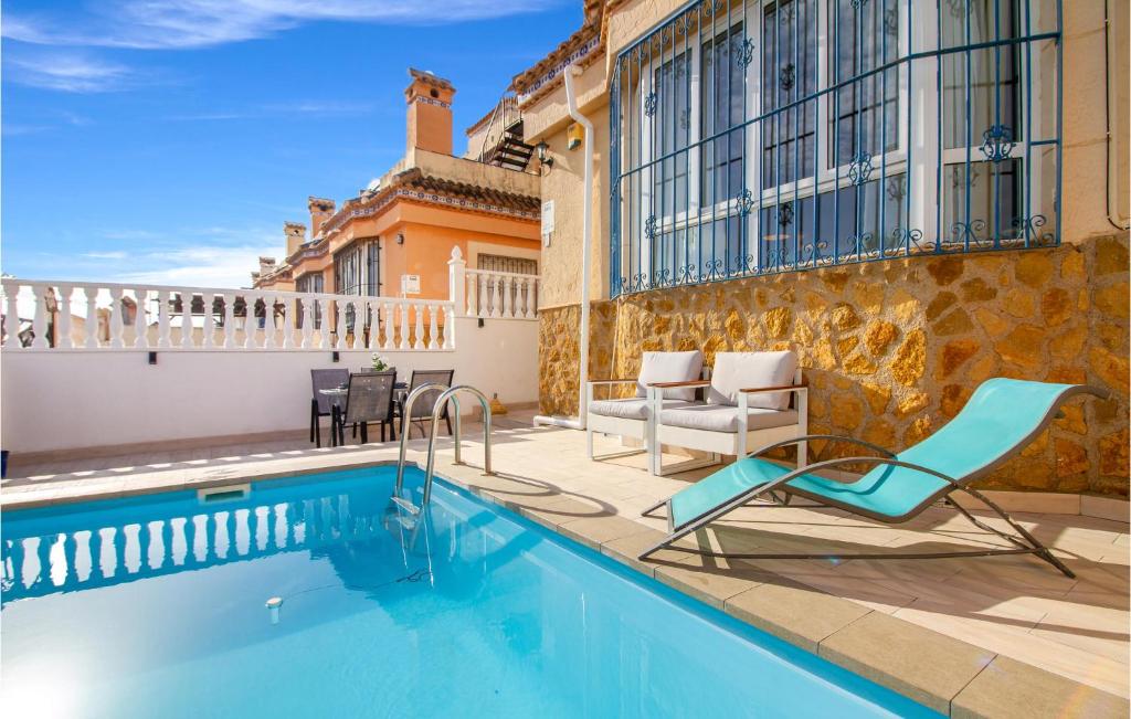The swimming pool at or close to 3 Bedroom Cozy Home In Orihuela