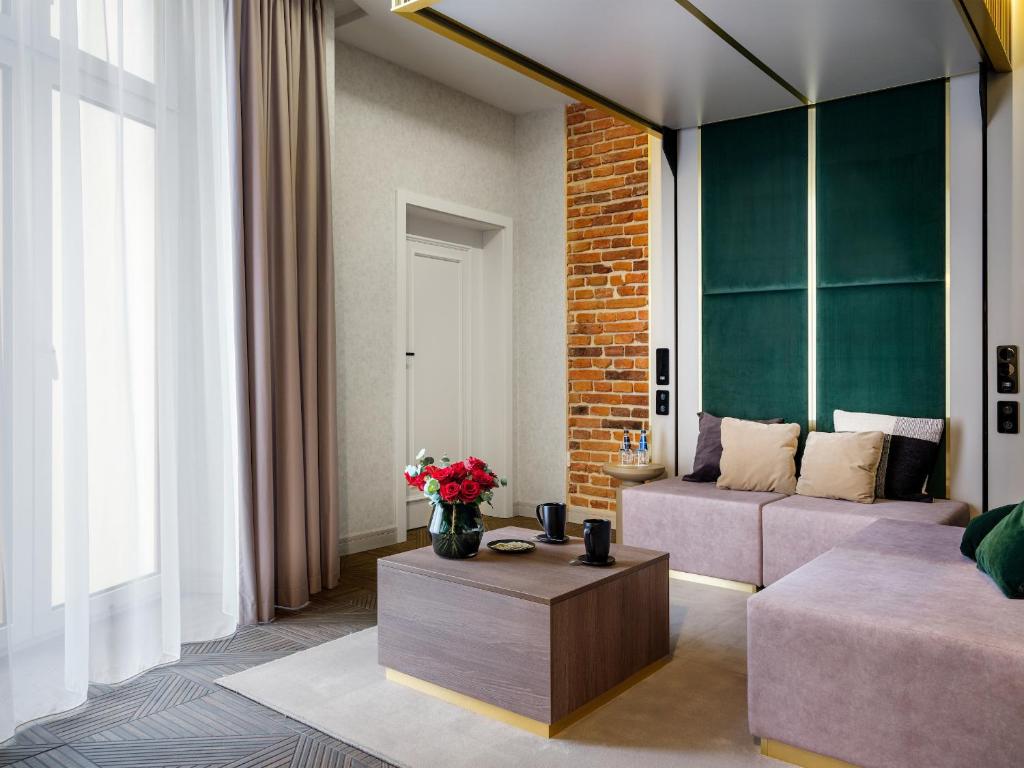 Hotel Golden Queen - Resim 37