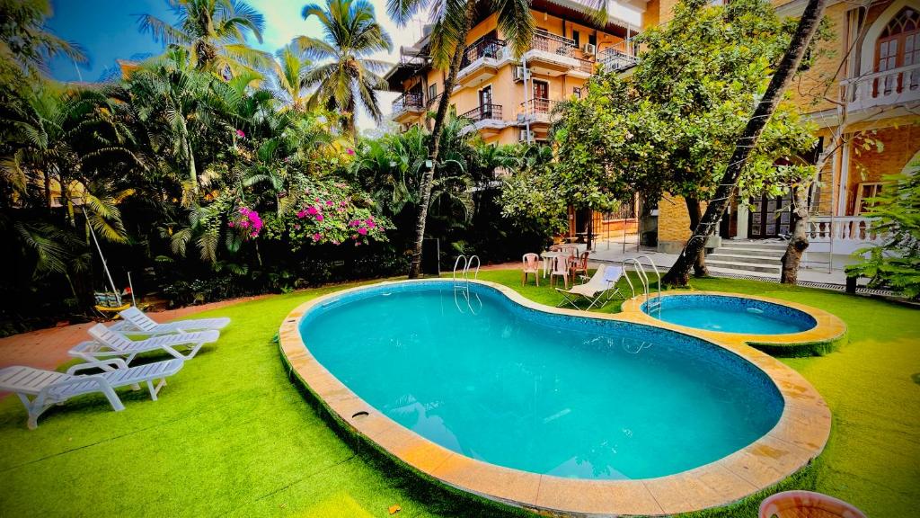 Bazén v ubytování Resort Martins Siesta , A Portuguese Heritage Resort in Calangute nebo v jeho okolí