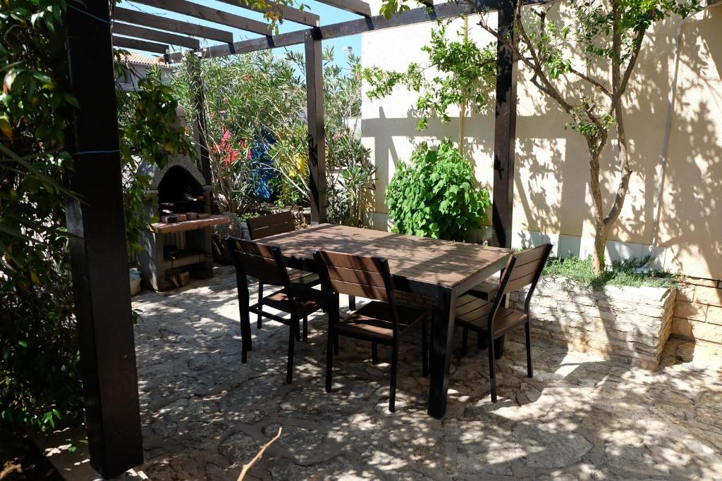 Apartments Golubic - 1