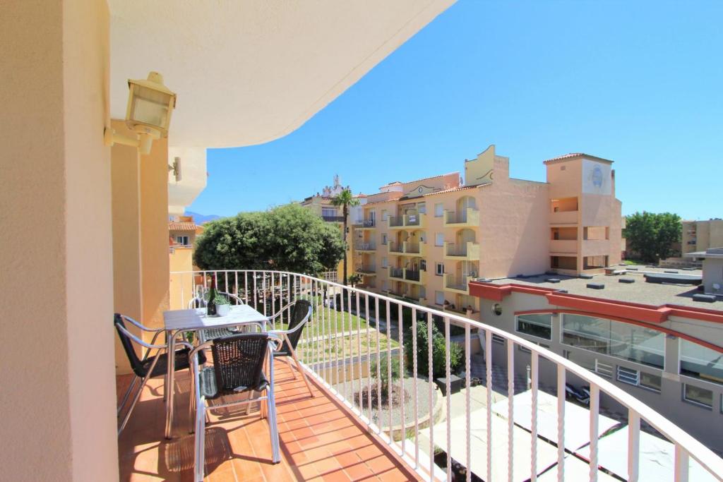 LEON INMO Apartment Amber - 15763 - Appartement 2 Chambres Avec Balcon Et Vue Sur Mer