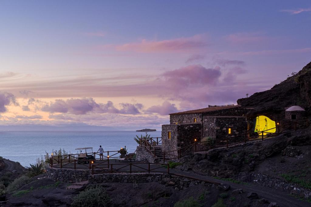 Un paisaje natural cerca of the country house
