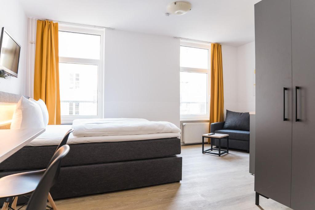 
Standard Triple Studio
