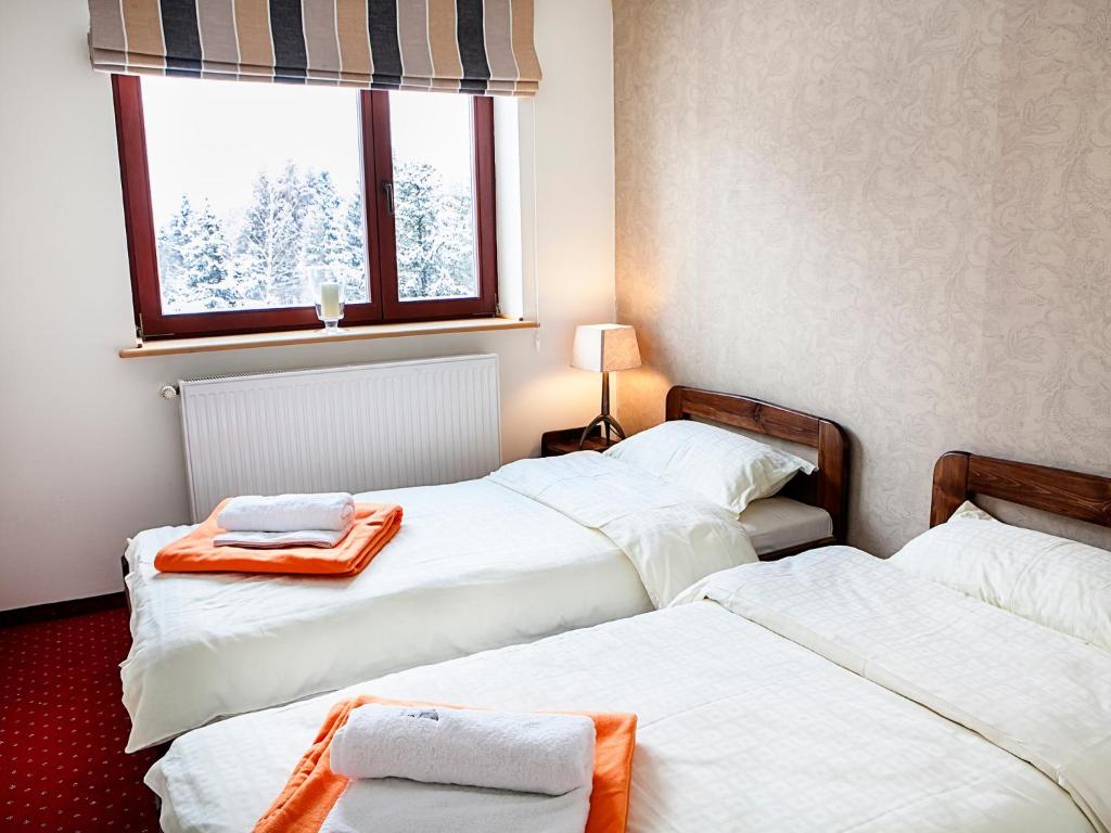 Dworek Szwajcaria - Standard Twin Room