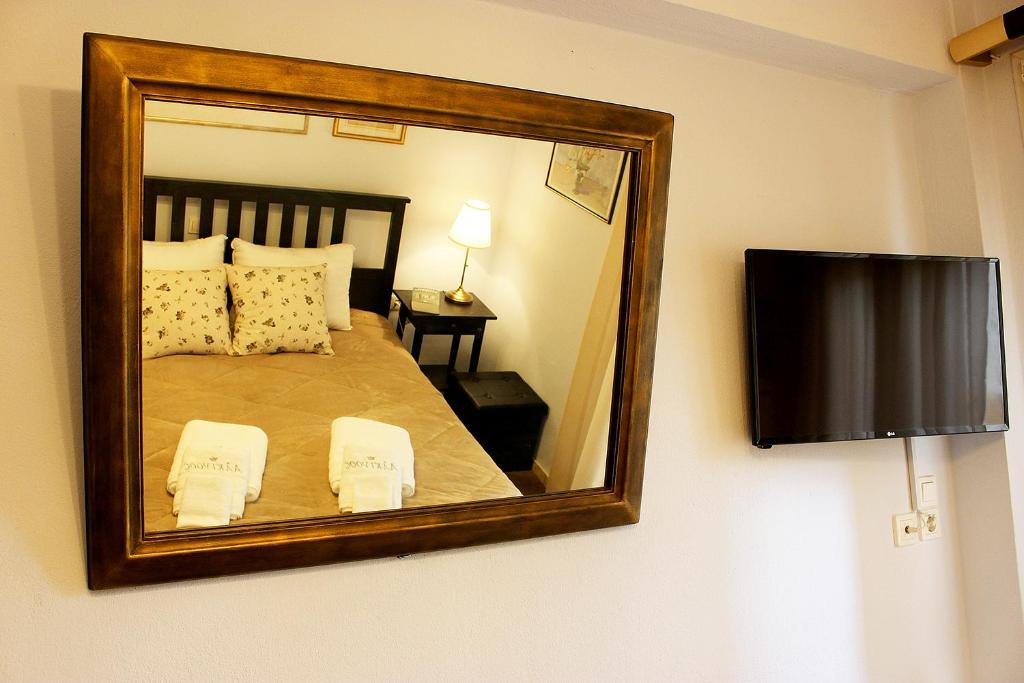Posteľ alebo postele v izbe v ubytovaní Alkinoos Apt -Inspiring Living in Meteora -3BD