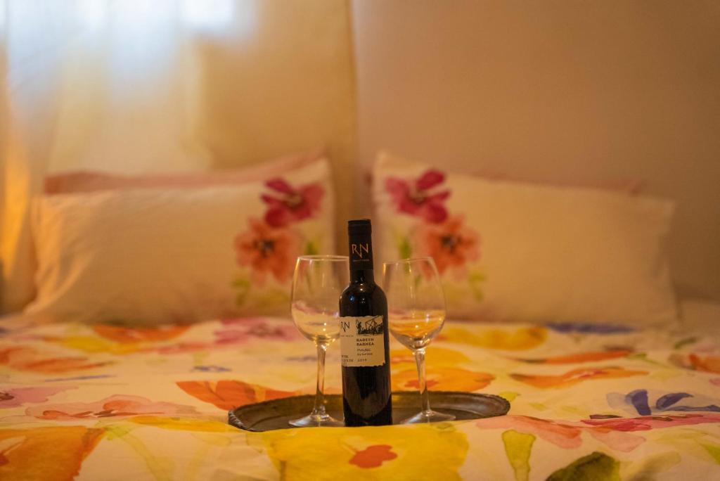 Letto o letti in una camera di Tobiana Desert Lodging Negev