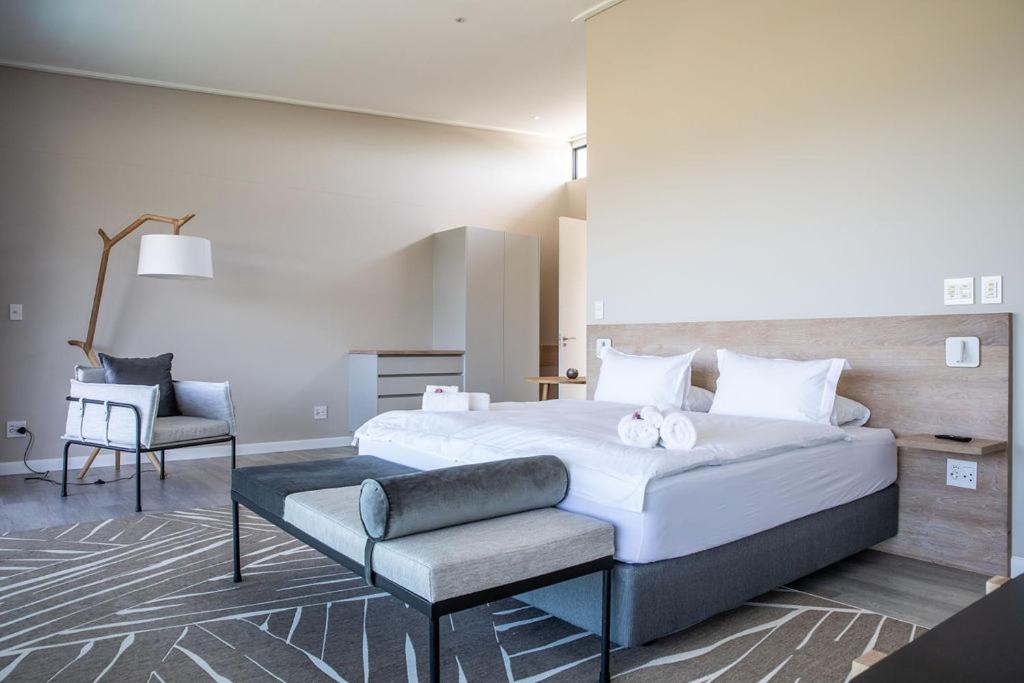 Hilltop Bayview Luxury Apartments - Superior Daire