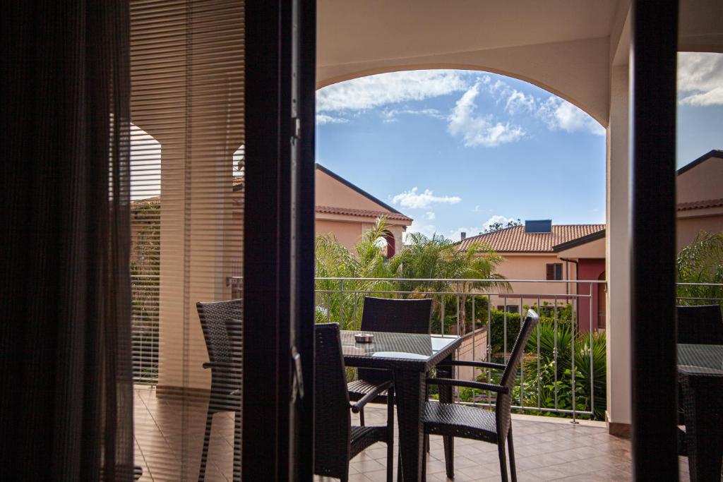 Balkón nebo terasa v ubytování Sentido Michelizia Tropea Resort