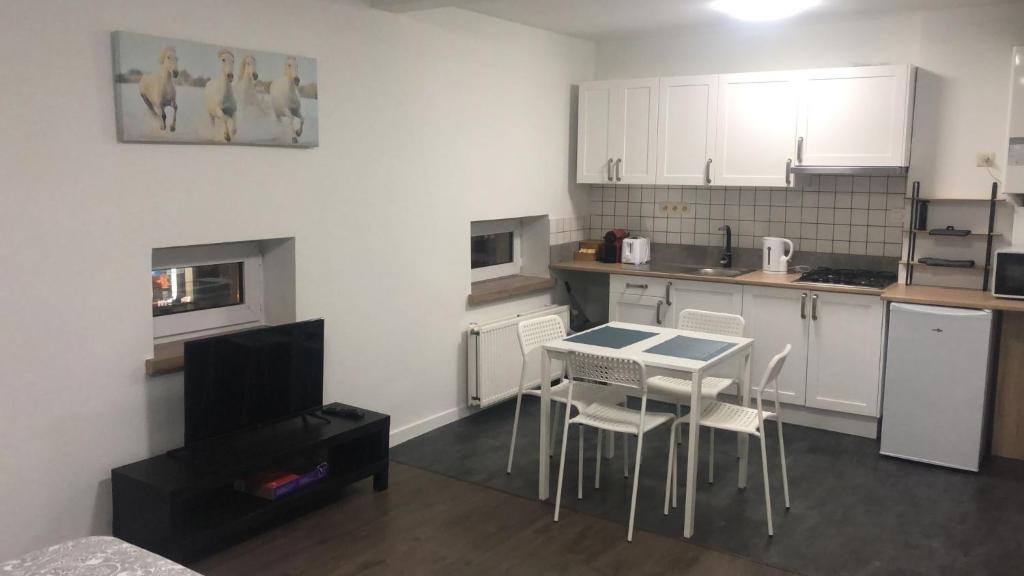 Super central in Brussels - Resim 10