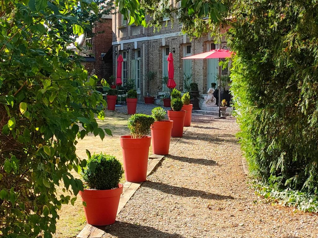 Ogród w obiekcie Demeure en Seine - Gîtes et chambres d'hôte en bord de Seine