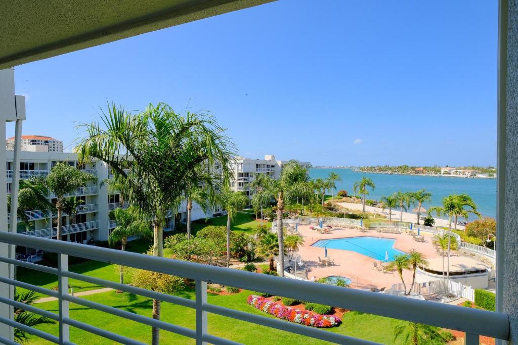 Isla del Sol Bahia Del Mar 5th Floor, St Petersburg (updated prices 2024)