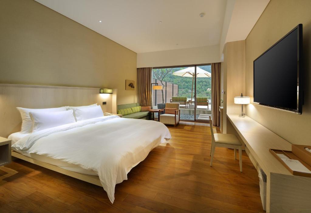 Chihpen Century Hotel - Suite Avec Vue Sur Le Jardin