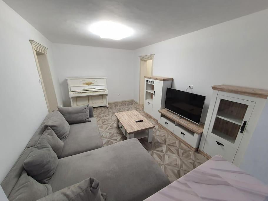 Iași City - Central Apartment