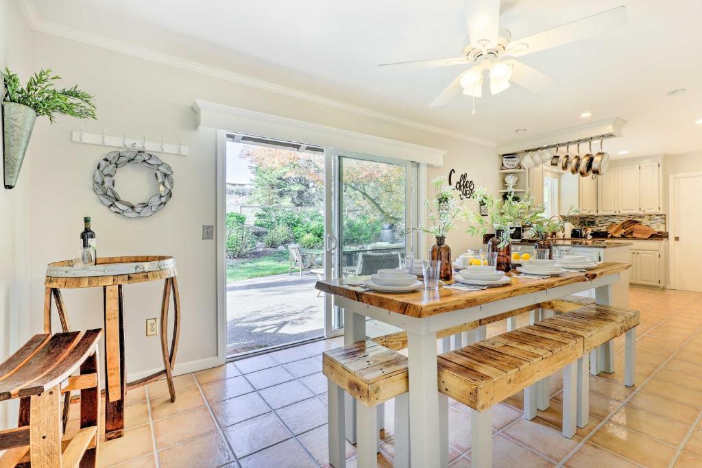 Modern California House with Private Hot Tub, Petaluma Updated 2024 Prices