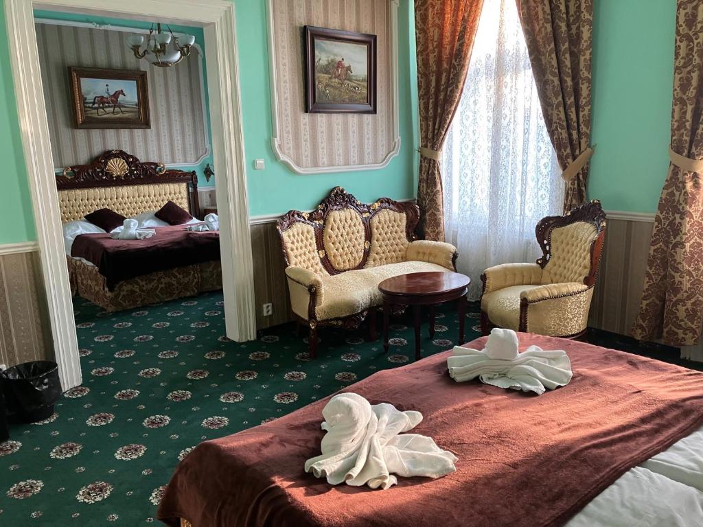 
Superior Two-Bedroom Apartment
