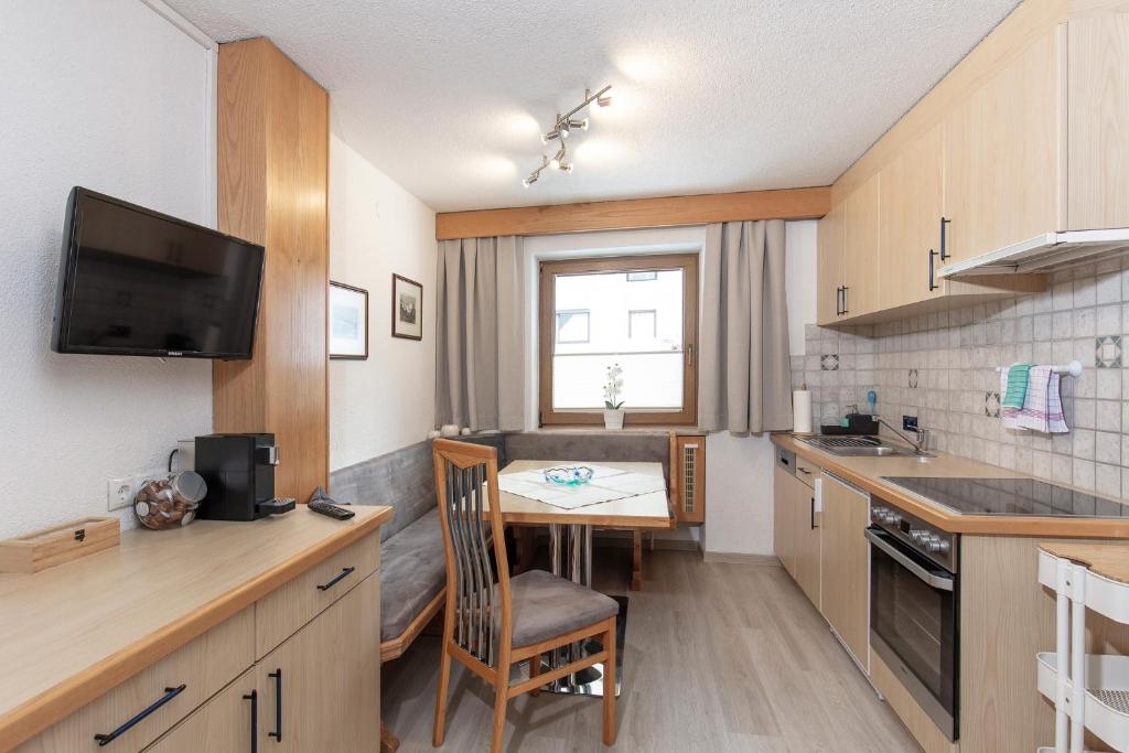 Kuchyň nebo kuchyňský kout v ubytování Appartement Rosengarten