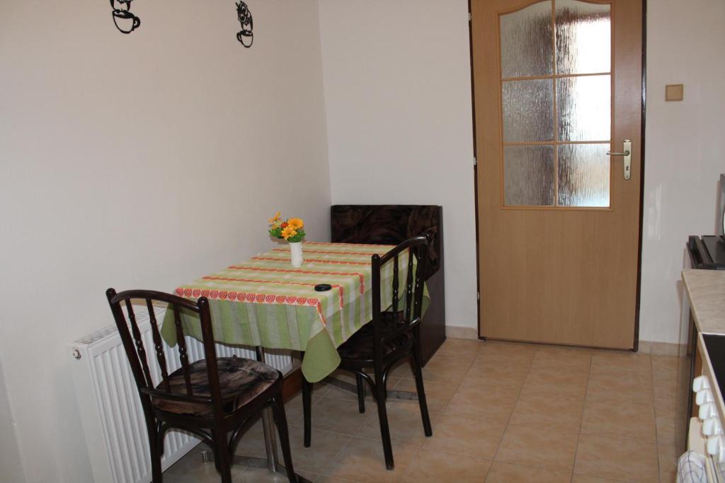 Fotografie z fotogalerie ubytování Apartmán Rapotín, Jesenická 296, 3km od Termálního parku Velké Losiny v destinaci Rapotín