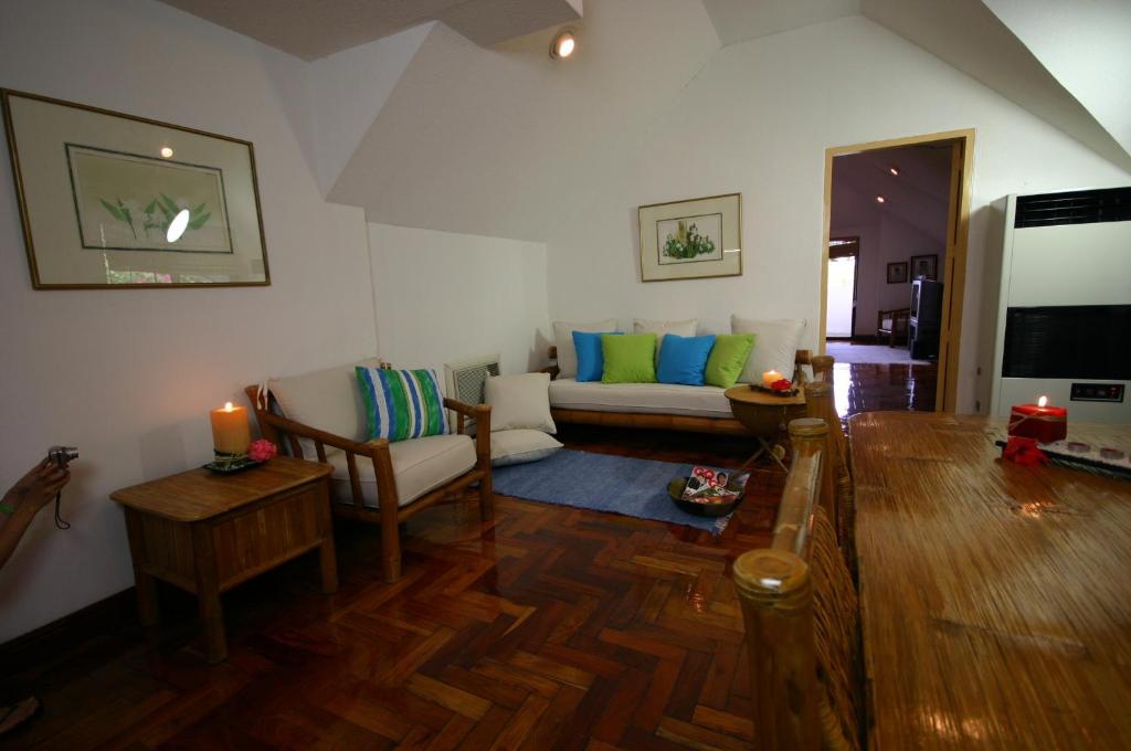 TV a/nebo společenská místnost v ubytování 357 Boracay Resort