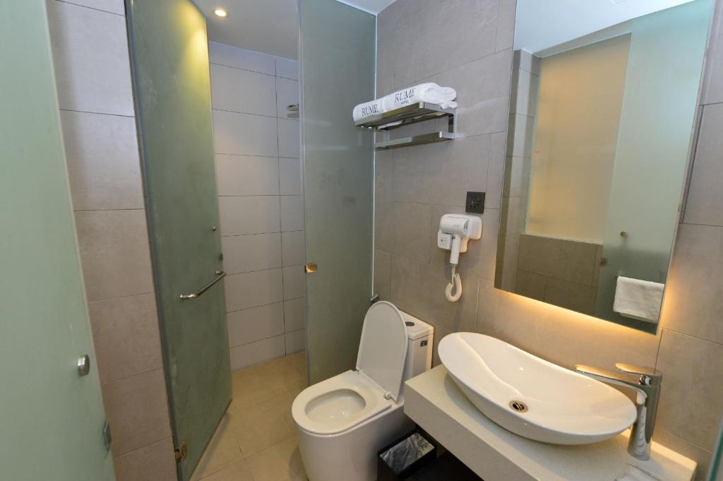 Koupelna v ubytování Rume Hotel