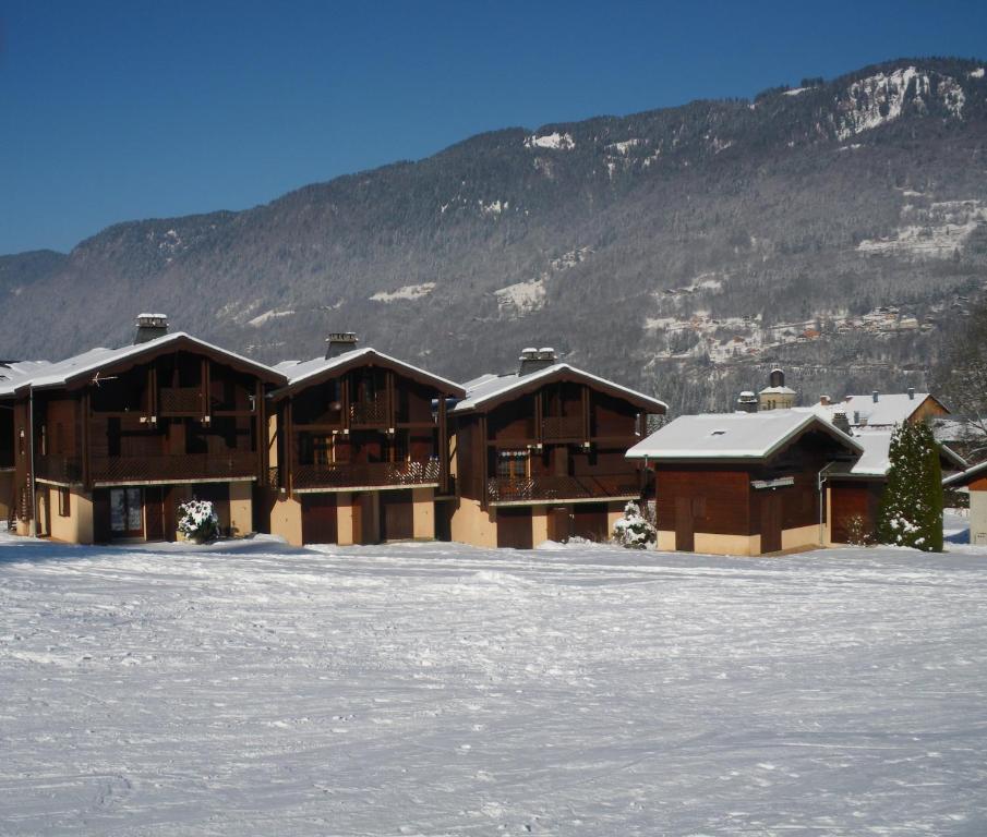Chalet Pastel