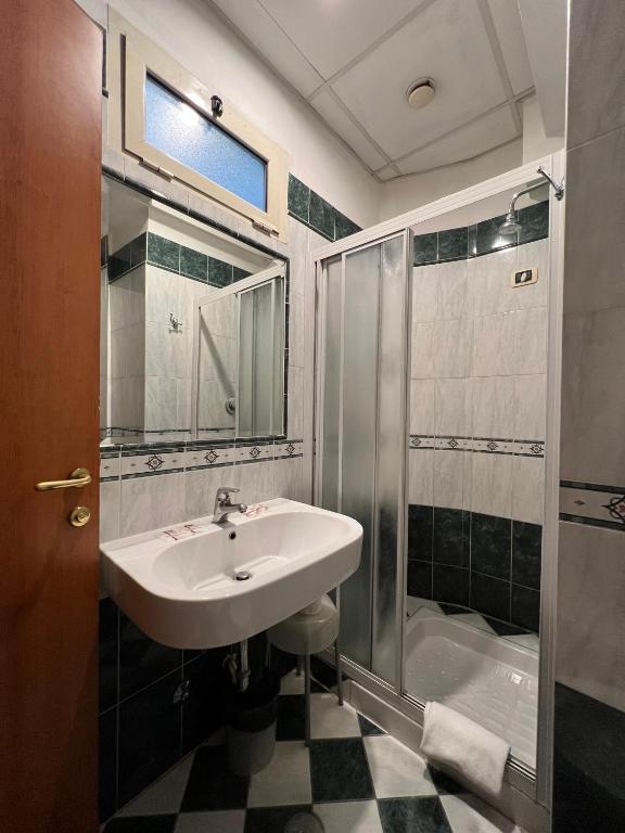 Koupelna v ubytování Baltik Guesthouse