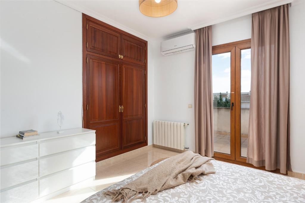 Postel nebo postele na pokoji v ubytování NEW!! Villa Can Albons