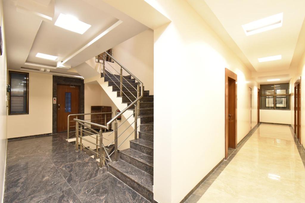 Fotografie z fotogalerie ubytování Hotel Sai Sparsh v destinaci Širdi