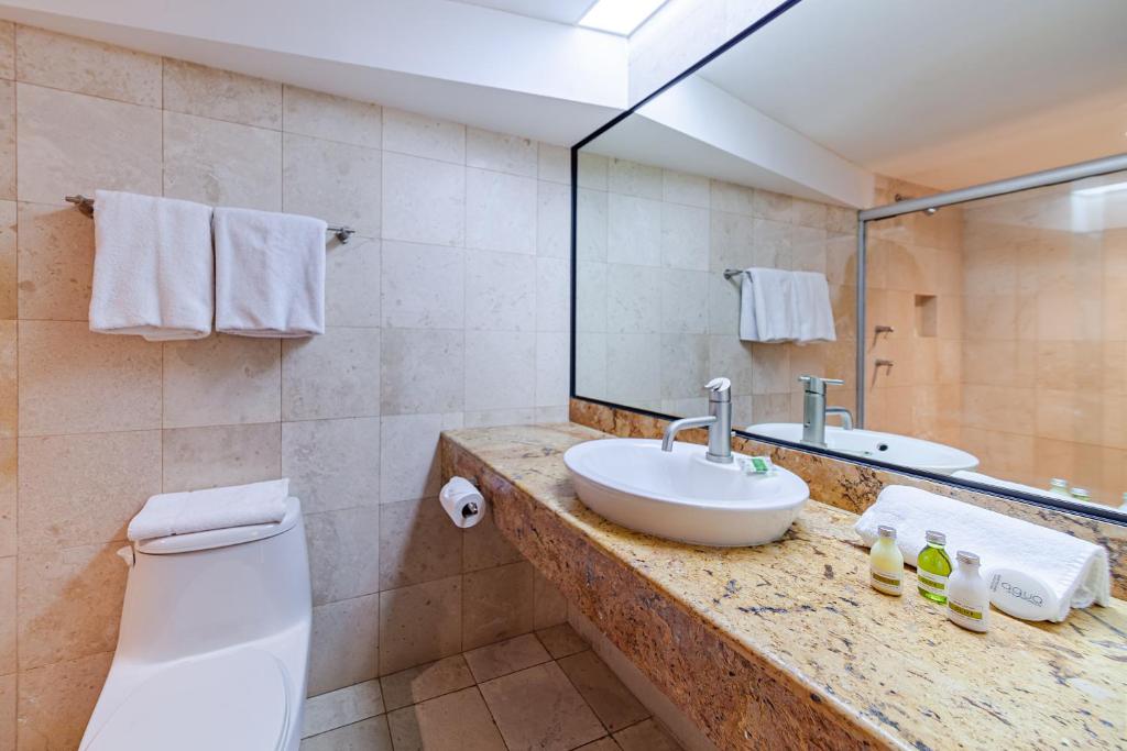 Suites Teca Once - Deluxe Suite