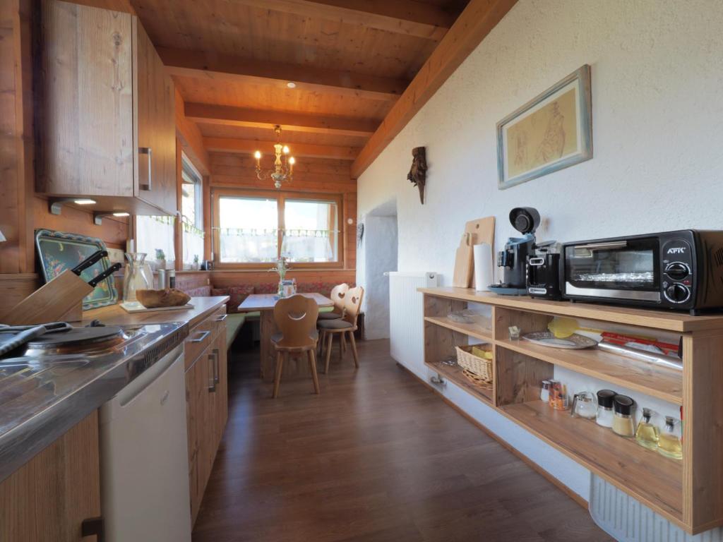Kuchyň nebo kuchyňský kout v ubytování Haus Dorothee