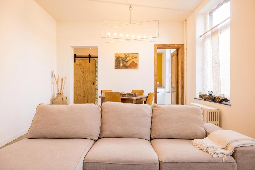 Posezení v ubytování Gîtes in Huy - Appartements chaleureux dans le centre de Huy
