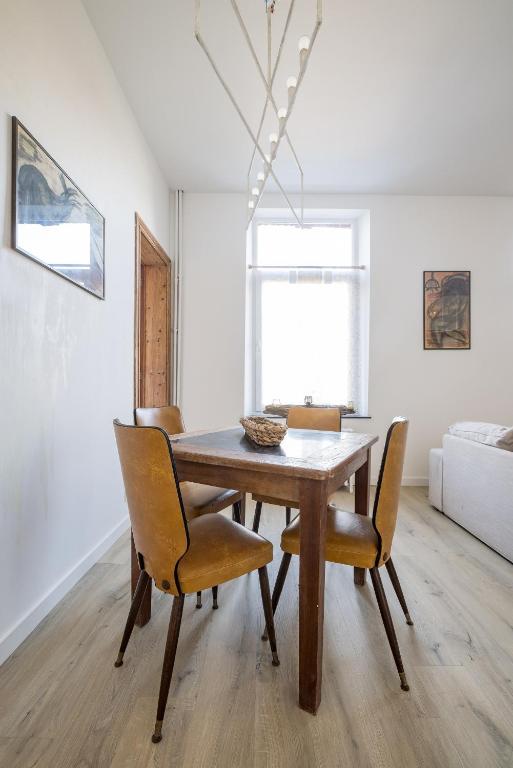 Postel nebo postele na pokoji v ubytování Gîtes in Huy - Appartements chaleureux dans le centre de Huy