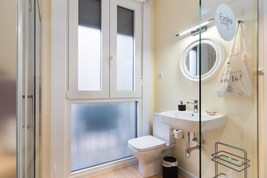 Hostal Evoke Madrid - 9