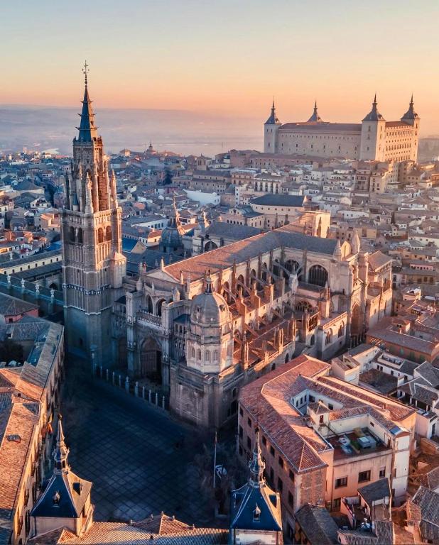 Duplex Toledo Catedral con parking gratis - 2