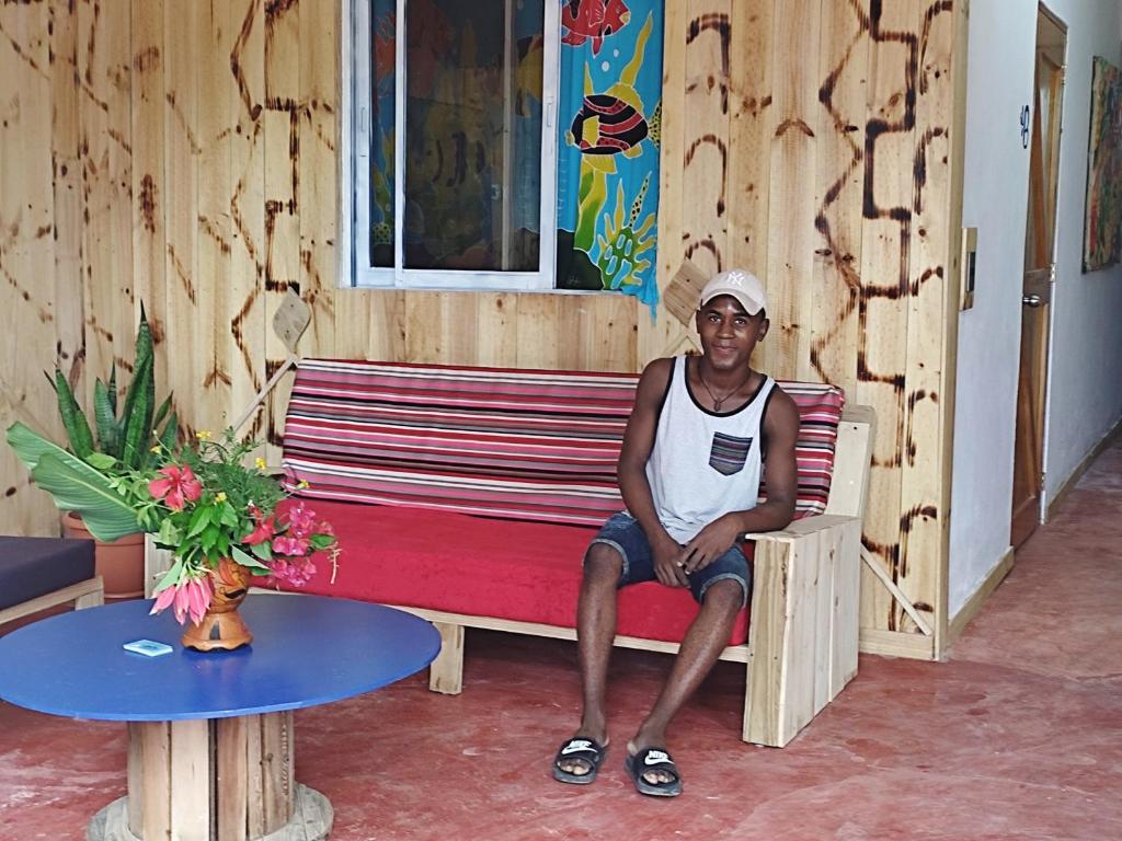 Posezení v ubytování Hostel La Ballena Backpacker