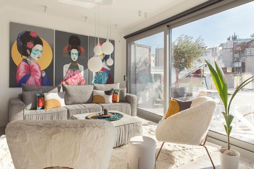Luxury Acropolis View Apartment-Living Stone Black Pearl