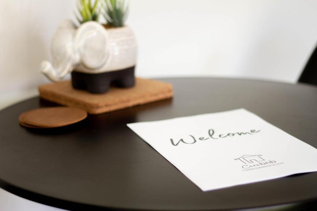 1 Bedroom Gem with Hagley Park at your doorstep - Resim 19