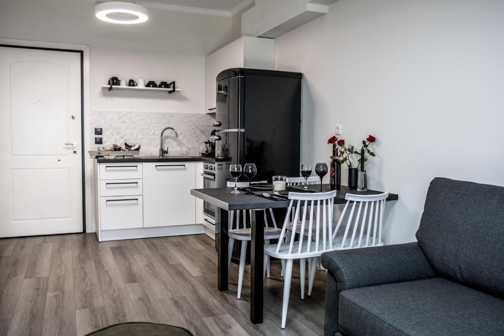 Kuchyň nebo kuchyňský kout v ubytování Escape Luxury Apartment