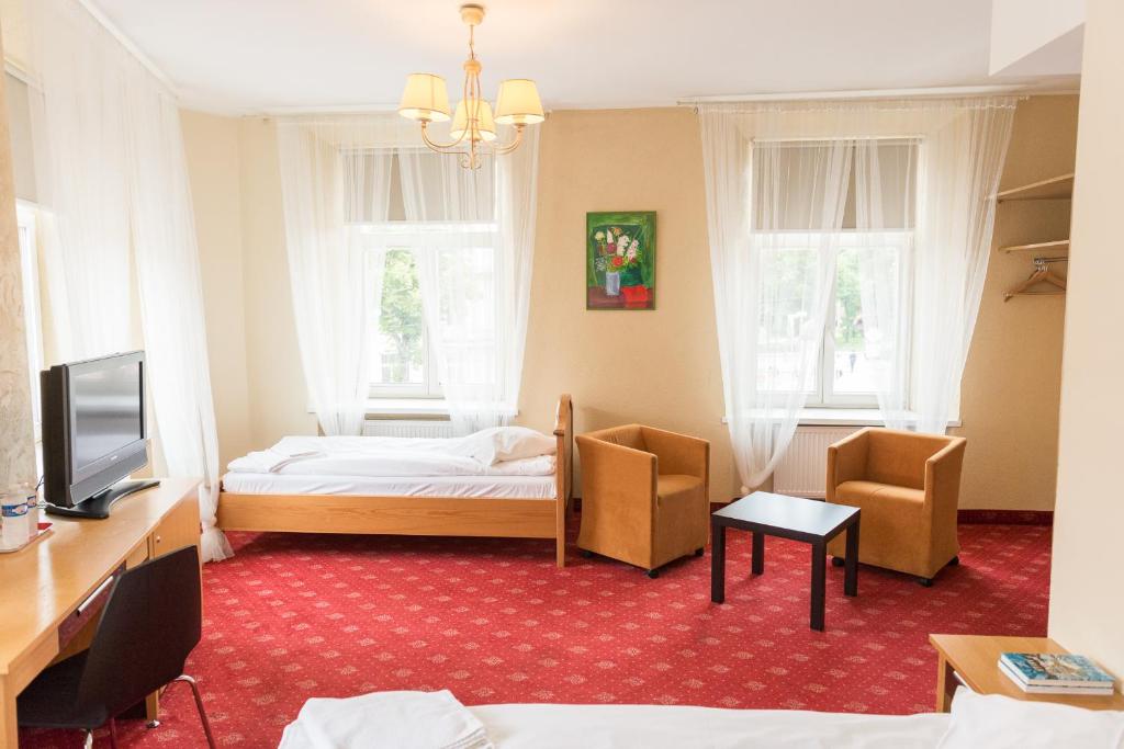TV a/nebo společenská místnost v ubytování Alexa Old Town