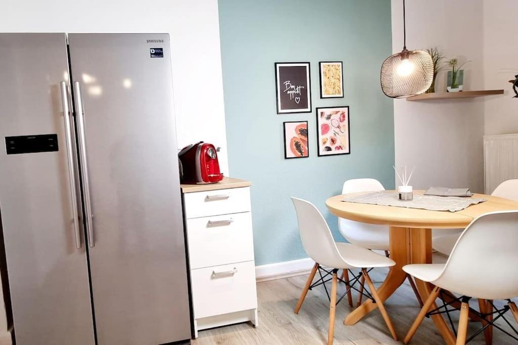 Your Cozy Appartment in Wuppertal: Wupper-Home 2 - Housity