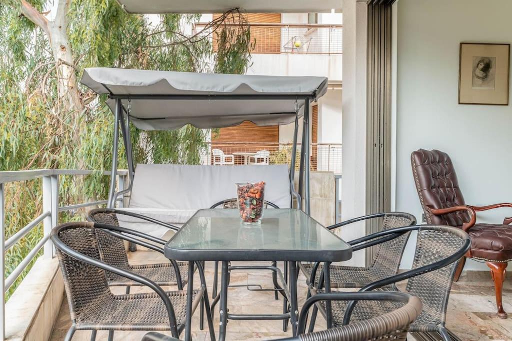 Balkón alebo terasa v ubytovaní Unique Spacious new 3BDR apt in Mouson/Filopappou