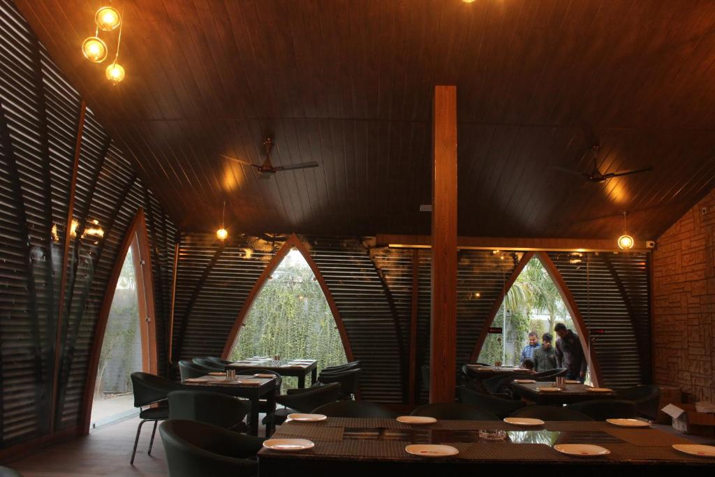 Restaurace v ubytování Hotel Chulhewala