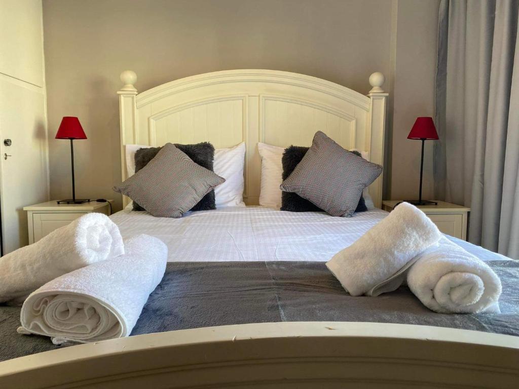 Luxury Vacation by LV - Apartment With Balcony