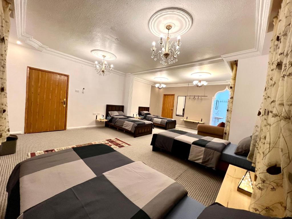Ένα ή περισσότερα κρεβάτια σε δωμάτιο στο Euphoria guest house