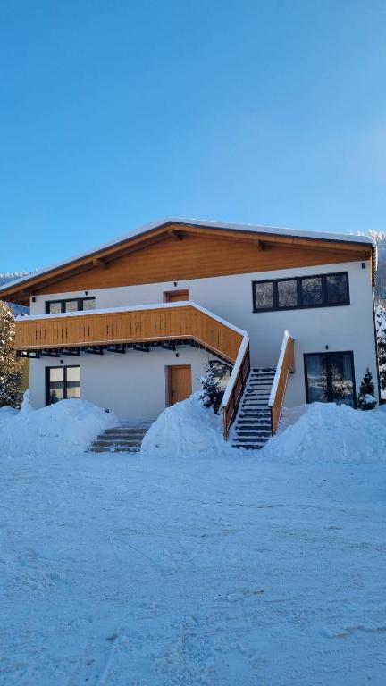 Apartamenty u Kołodzieja v zime