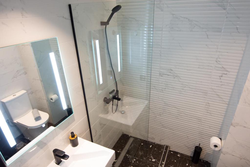 Kúpeľňa v ubytovaní SKG Luxury Apartment